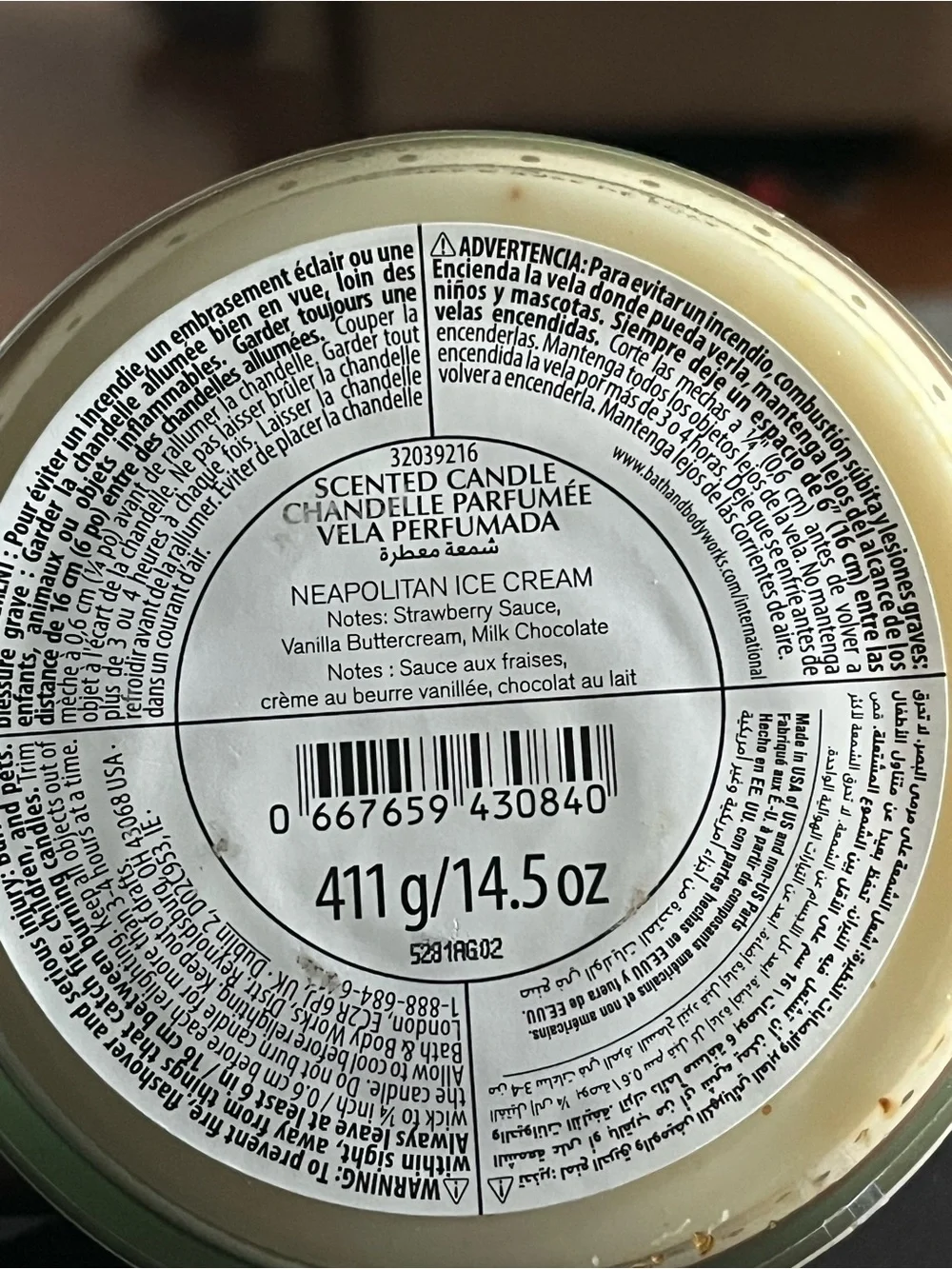 Bath & Body Works Neapolitan Ice Cream 3-wick soy wax blend candle. NEW - Picture 2 of 6
